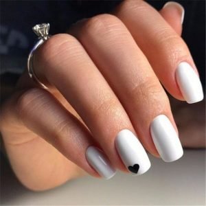 black small heart accent with white