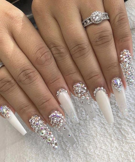 Selection of Luxury Wedding Nails for Your Perfect Day - Hairstyle