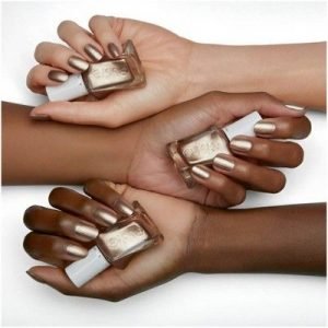 chrome in gold for dark skin