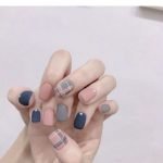 korean plaid nails