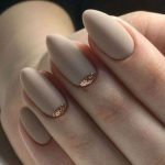 matte nude glitter gel