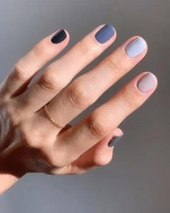 blues colors on nails