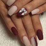 bow maroon nail