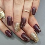 gold line glitter maroon